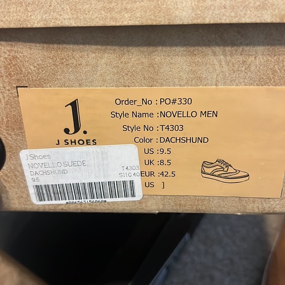 Men’s 9.5 J. shoe Novello Suede Men wingtip low tops color: Dachshund - Picture 9 of 9